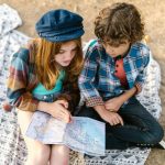 Voyager en Famille : Comment Intégrer l’éducation dans vos Voyages